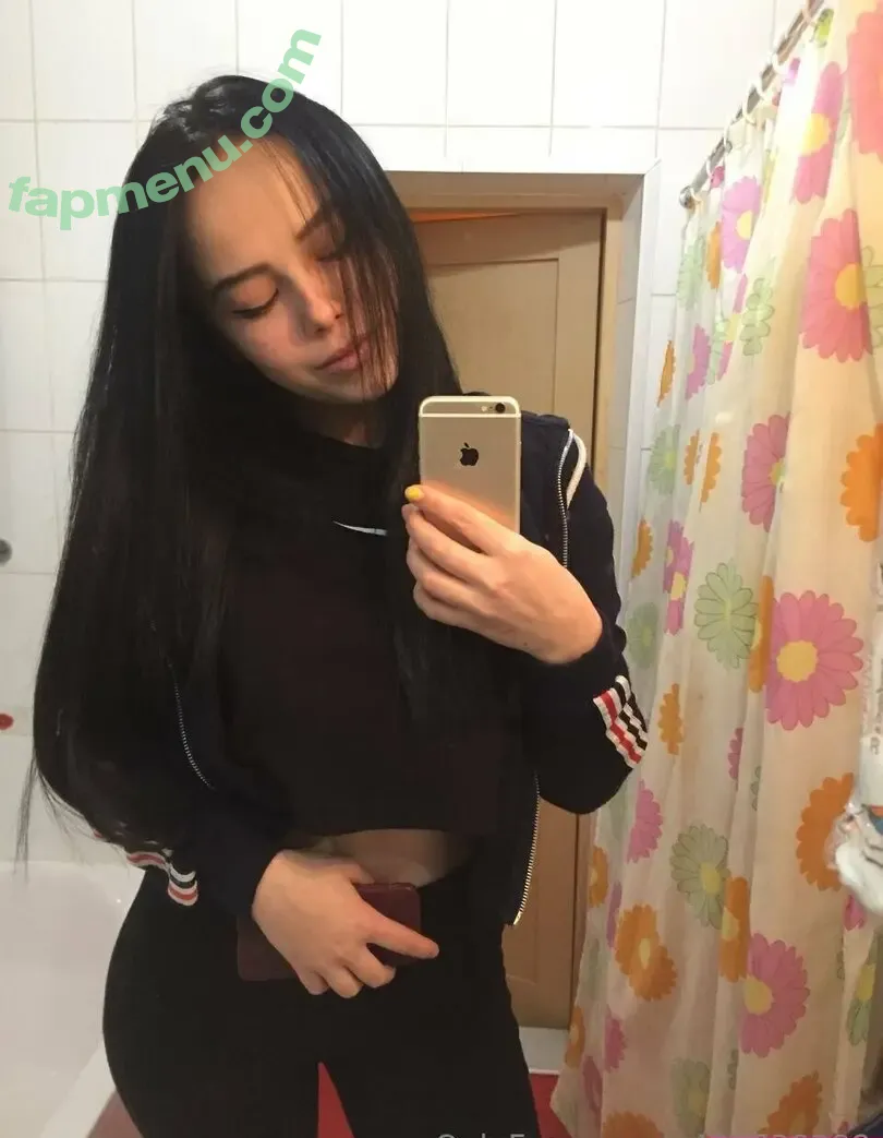 sulsophie nude photo #0037 (rosesophie)