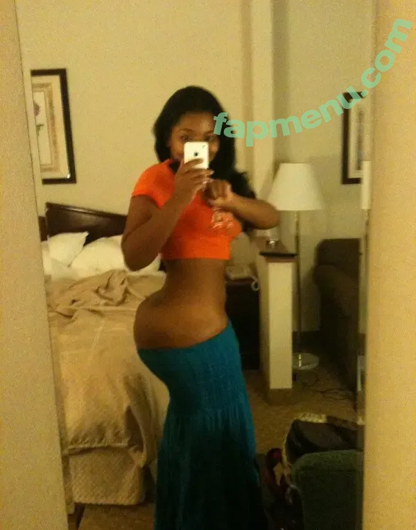 Sultry Simone nude photo #0002 (itsjustsimplysimone)