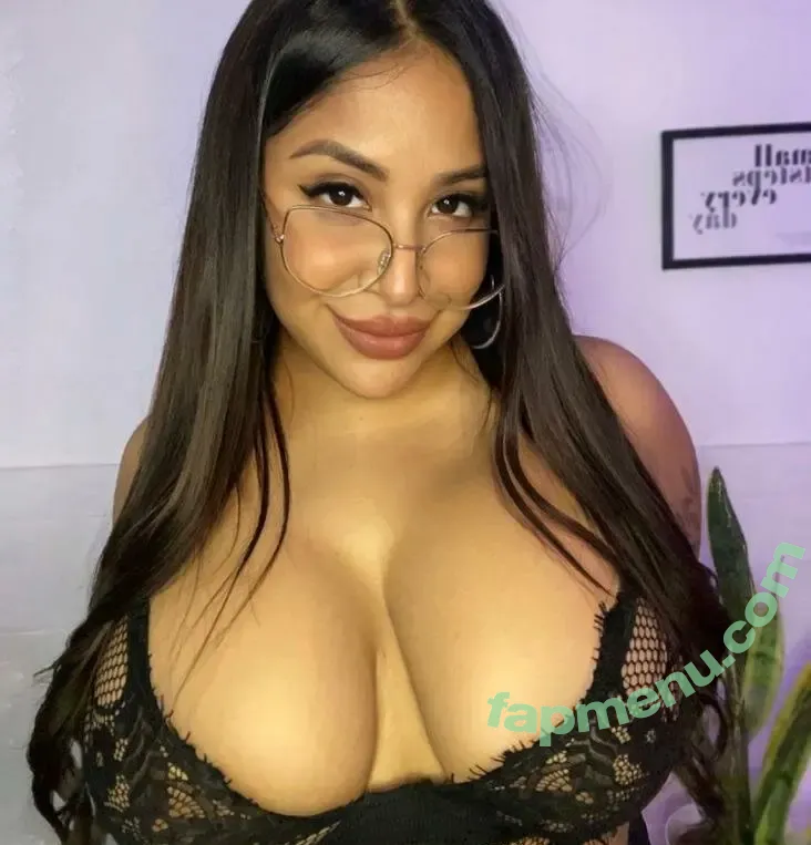 SultryVenus nude photo #0009 (the_sultry_vixen)