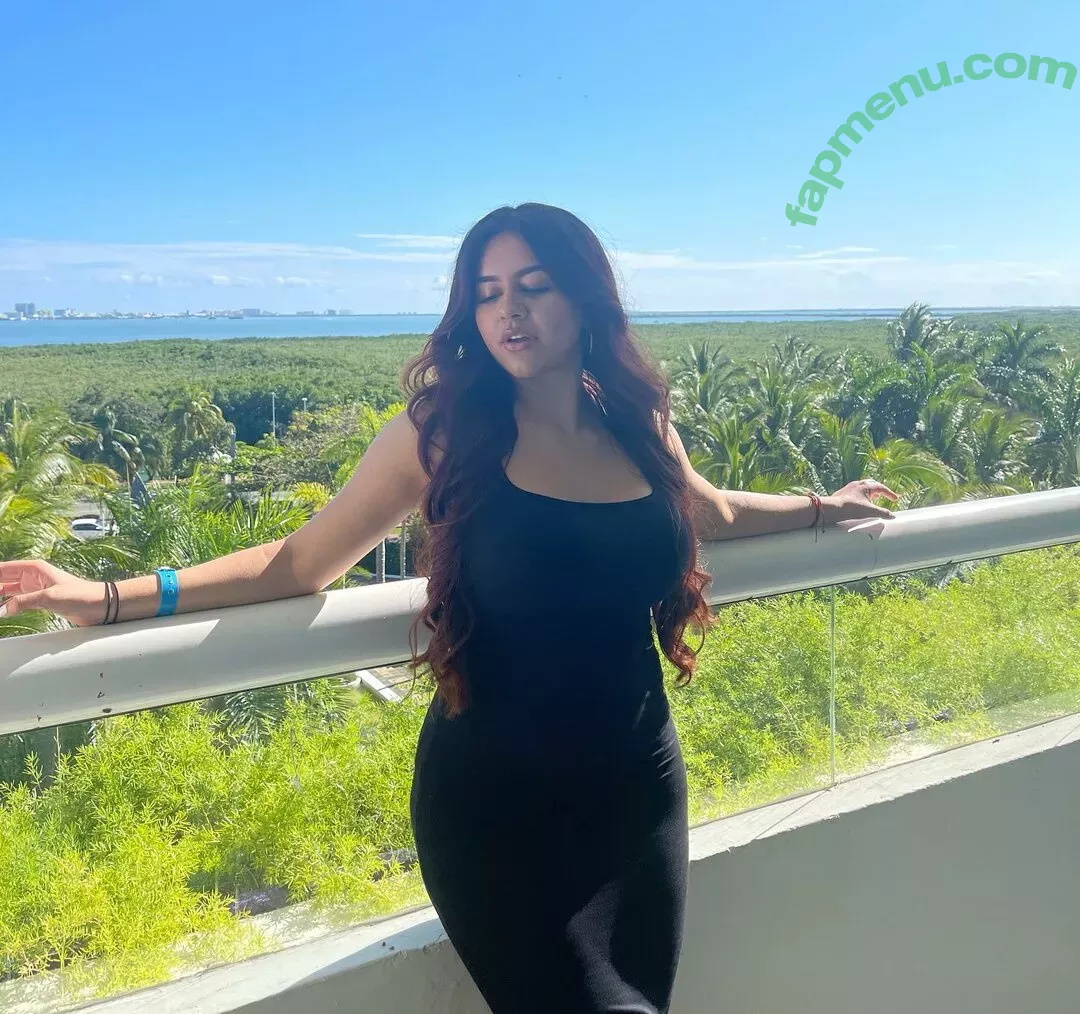 Suman Maria nude photo #0003 (sexysummermaria / suman_maria)