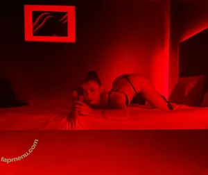  nude photo #0003