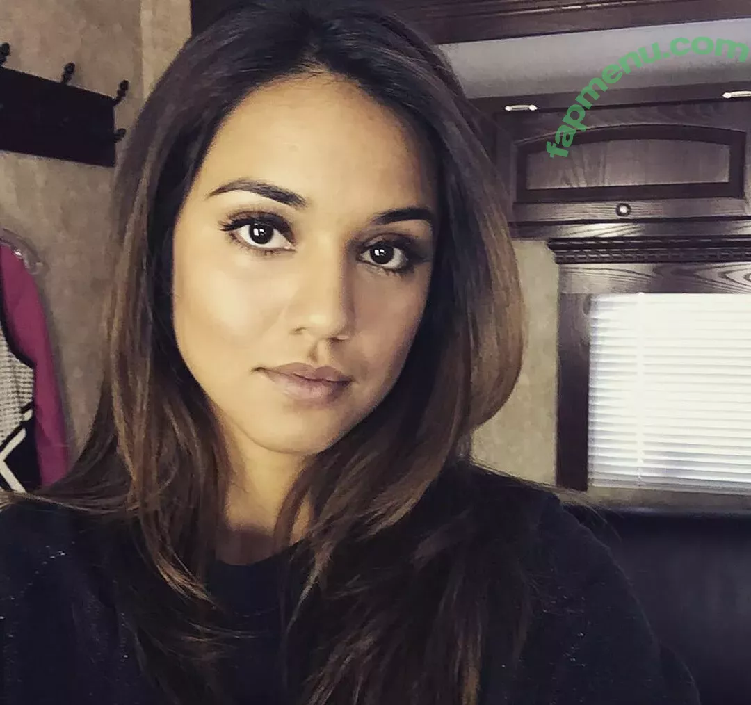 Summer Bishil nude photo #0009 (SummerBishil1 / summerybishil)