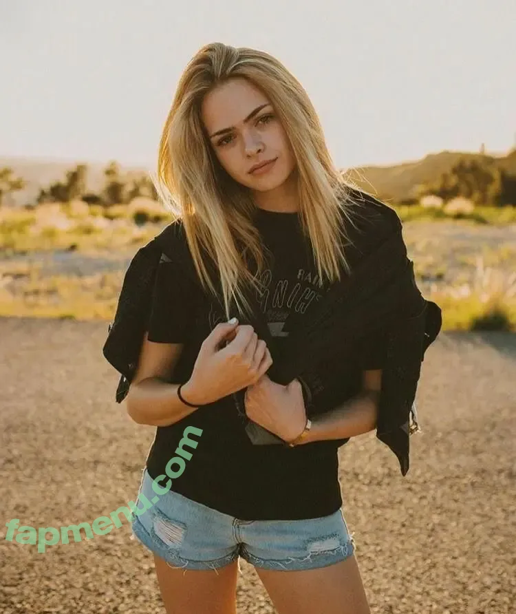 Summer Mckeen nude photo #0007 (summermckeen)