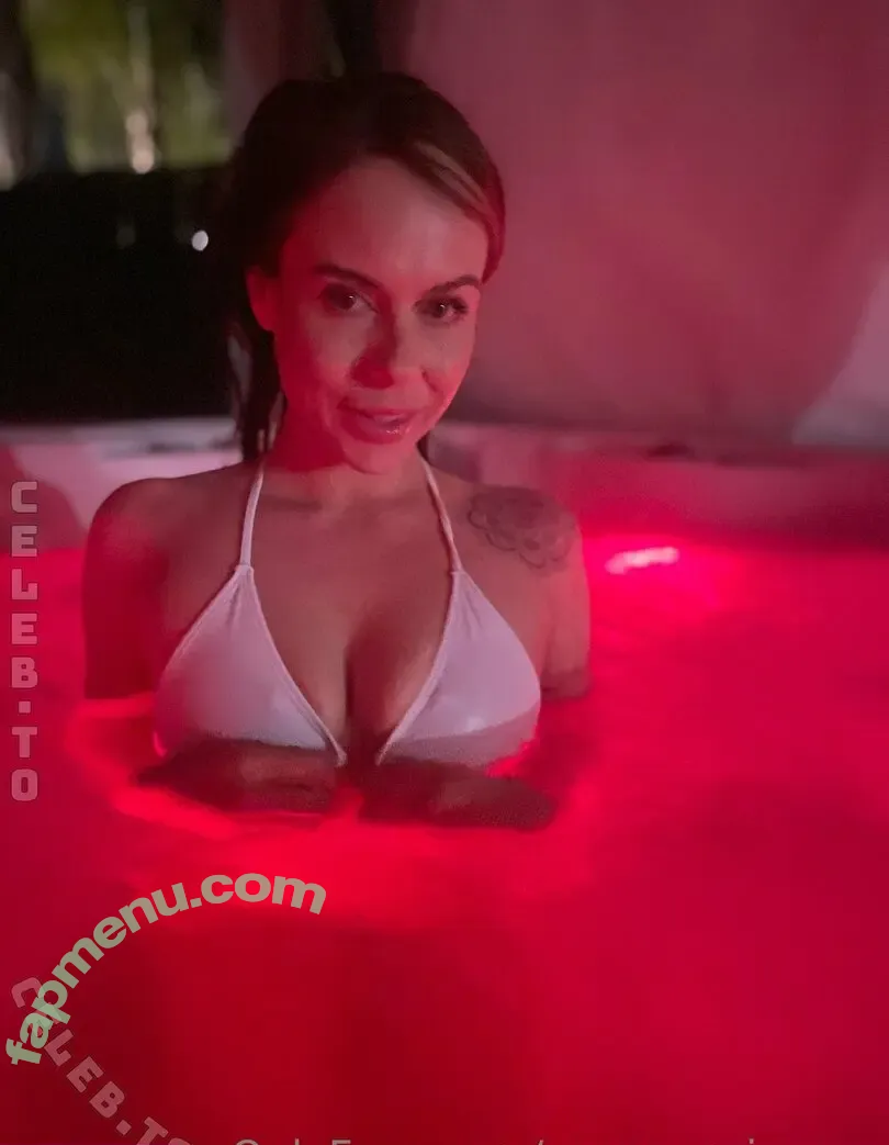 Summer Vixen nude photo #0552 (realsummervixen / summervixenofficial / summervixxxen)