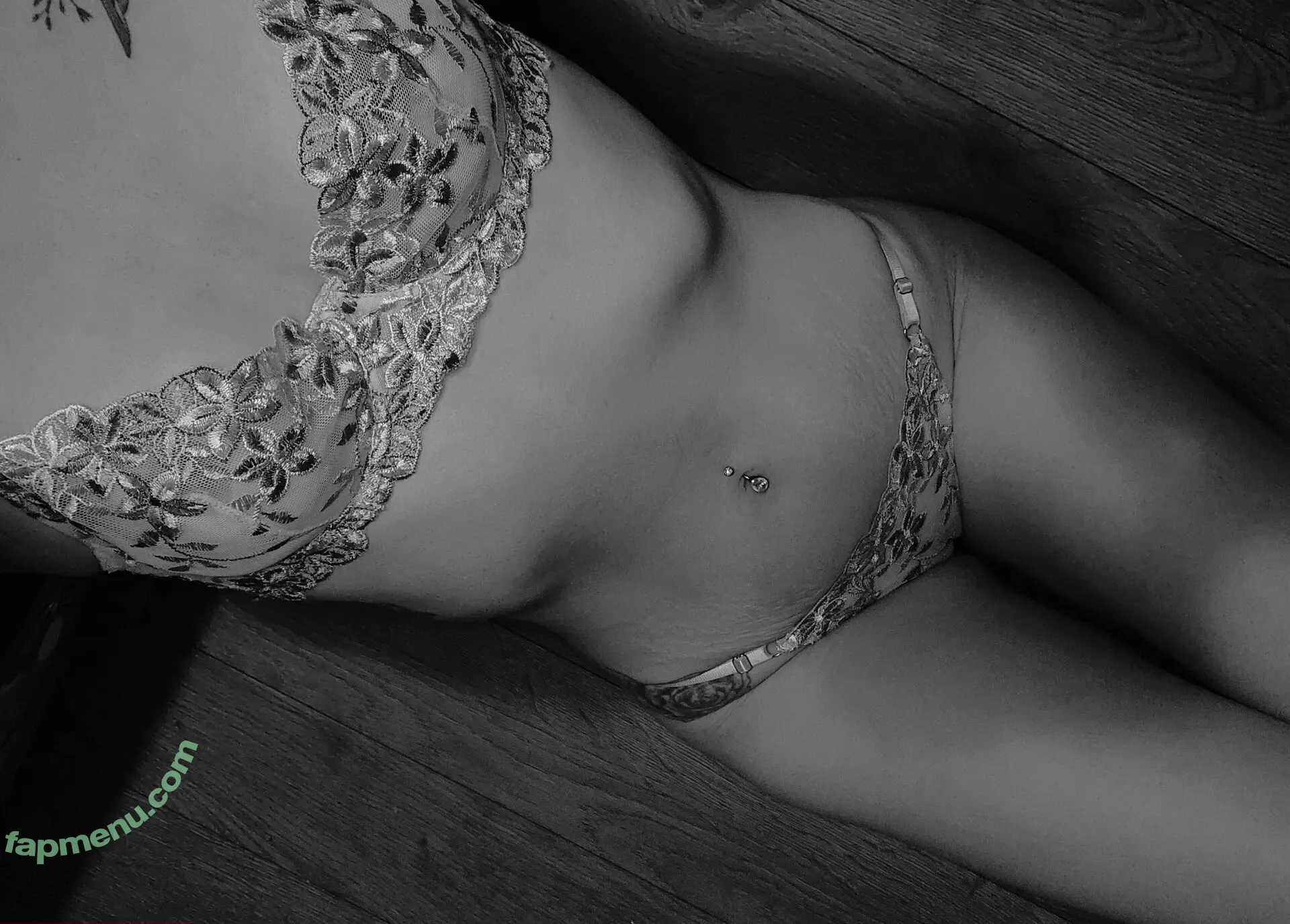 summerbaileys nude photo #0052 (summerbailey)