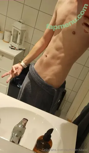  nude photo #0004
