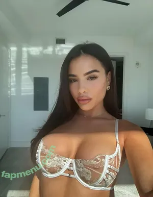 summersweetiexo / summersxng nude photo #0002