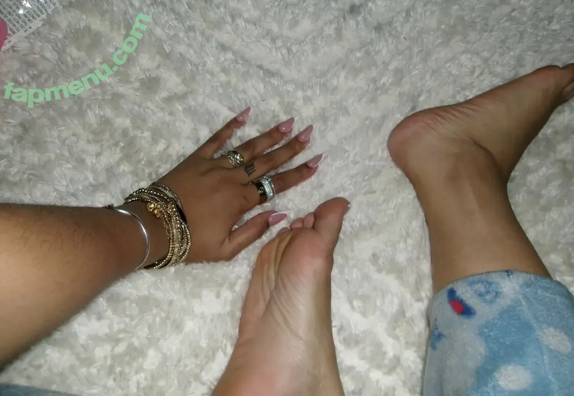 Summyahmarie nude photo #0009 (Summyah Marie / legendary.myahh)