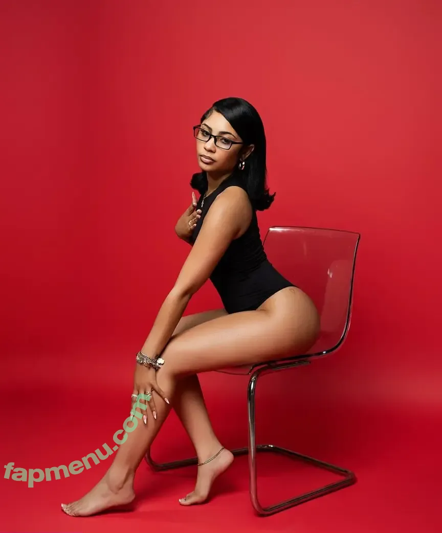 Summyahmarie nude photo #0020 (Summyah Marie / legendary.myahh)