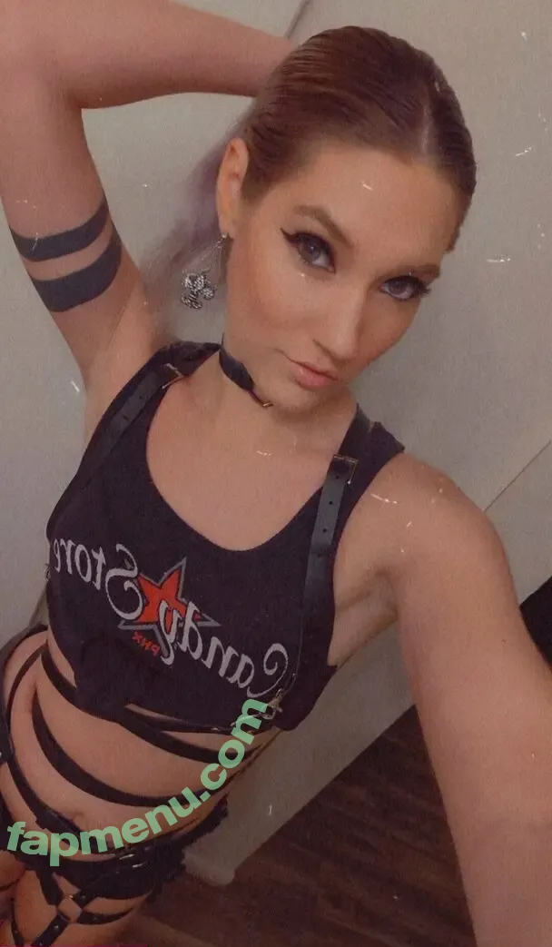 sun4daez nude photo #0006 (sun4daez)