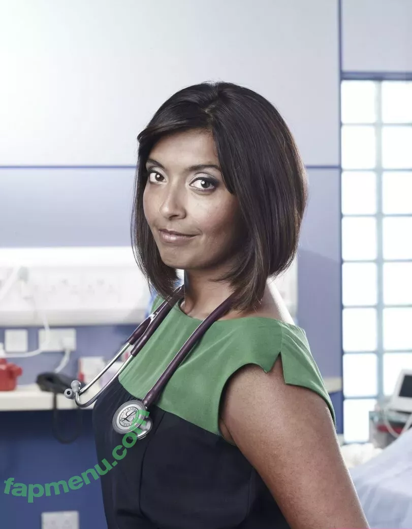 Sunetra Sarker nude photo #0019 (Sunetra Sarker)