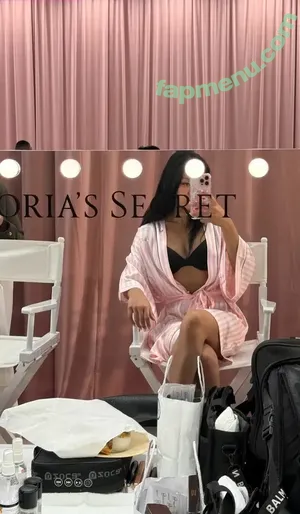 Suni Lee / sunisalee / u144353206 nude photo #0662