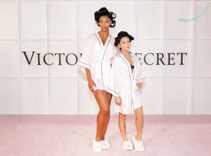 Suni Lee / sunisalee / u144353206 nude photo #0676