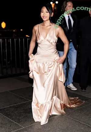 Suni Lee / sunisalee / u144353206 nude photo #0767