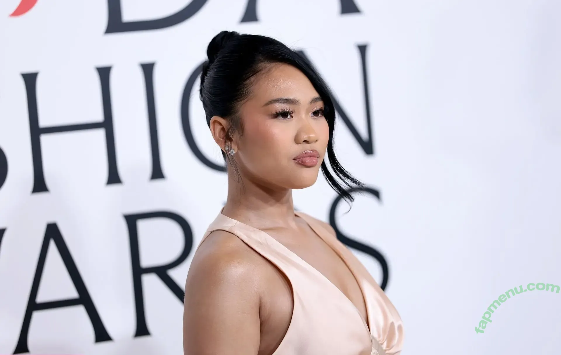 Suni Lee nude photo #0747 (sunisalee / u144353206)