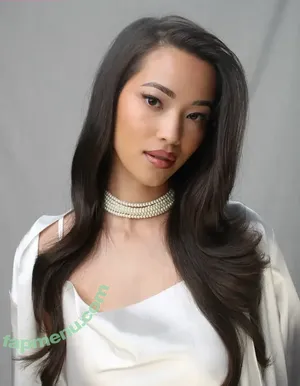 Sunjos asmr / Sunee / sunneebuilds / suunjos nude photo #0112