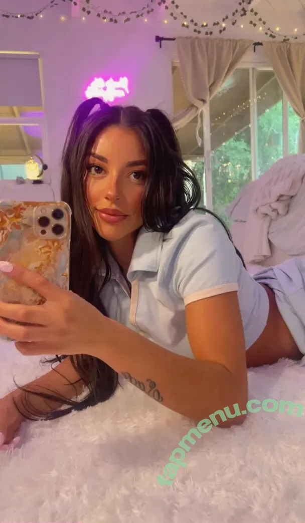 sunkisseddivinedreamxo nude photo #0019 (sunkisseddivinedream)