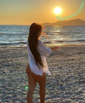 Sunmerjoy nude photo #0111
