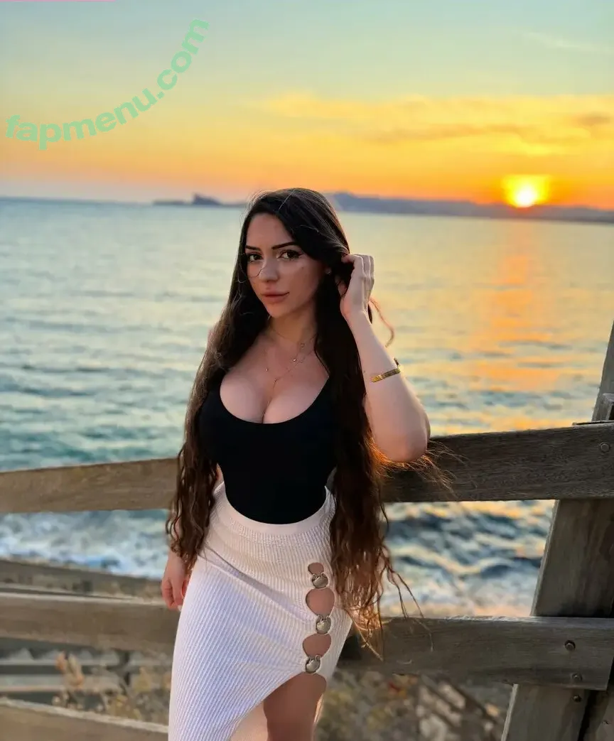 Sunmerjoy nude photo #0026 (Sunmerjoy)