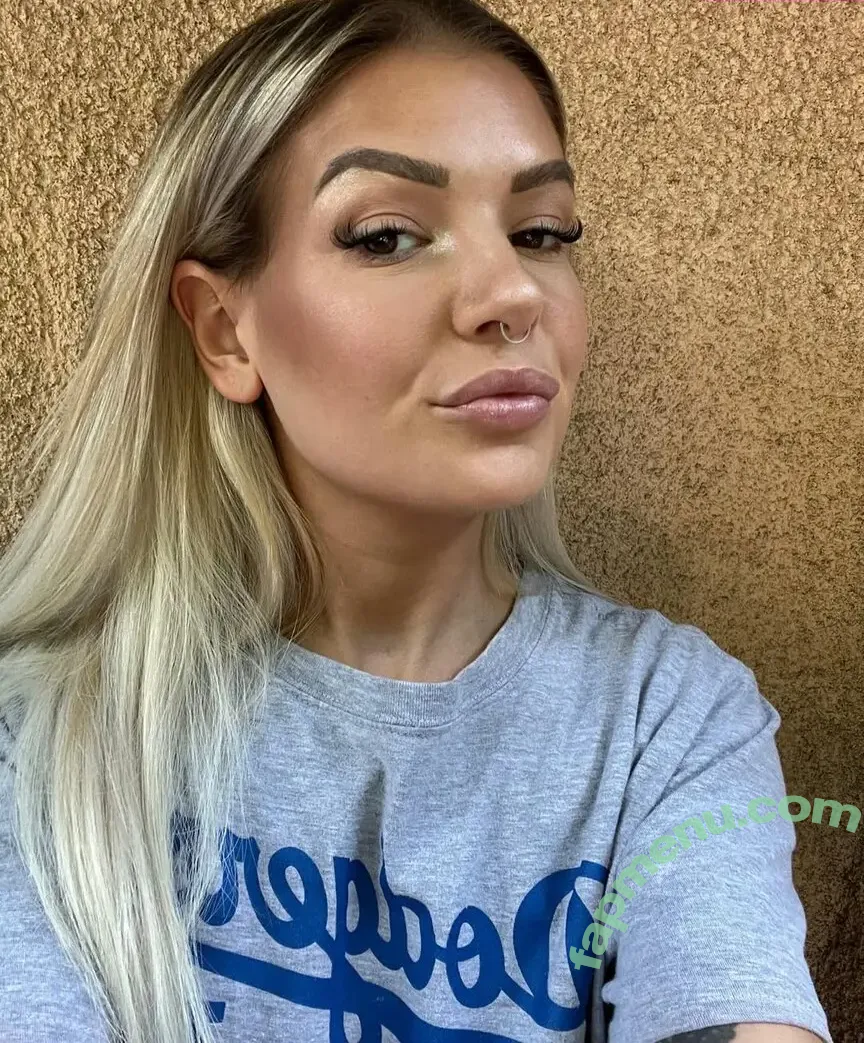 Sunnie nude photo #0016 (Sunniesnow / sunnie.snow)