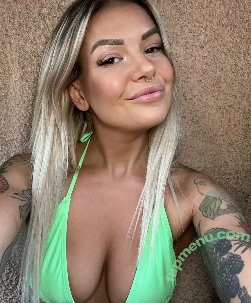 Sunnie nude photo #0017 (Sunniesnow / sunnie.snow)