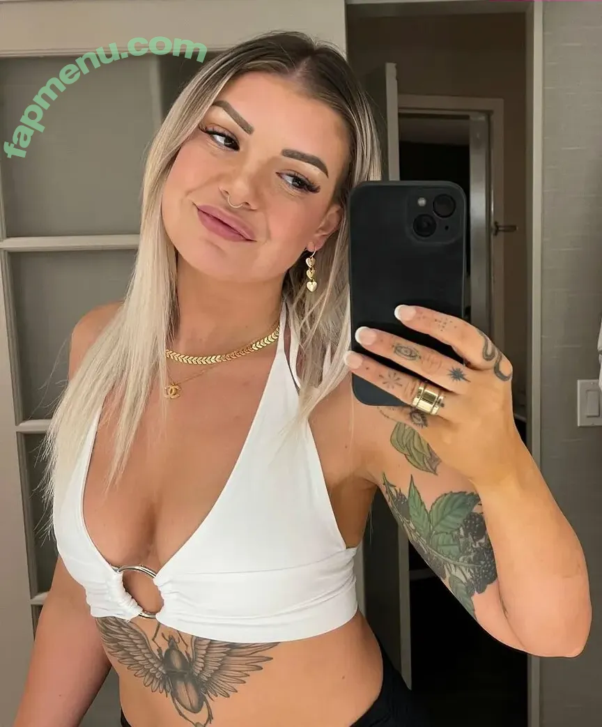 Sunnie nude photo #0026 (Sunniesnow / sunnie.snow)