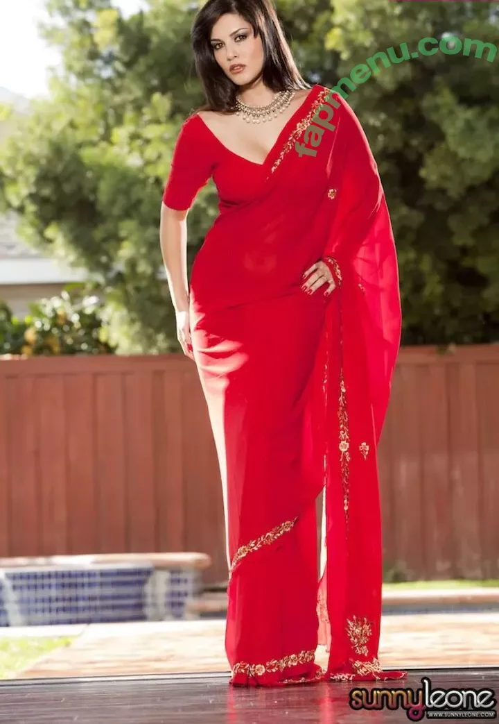 Sunny Leone nude photo #0540 (SunnyLeone)