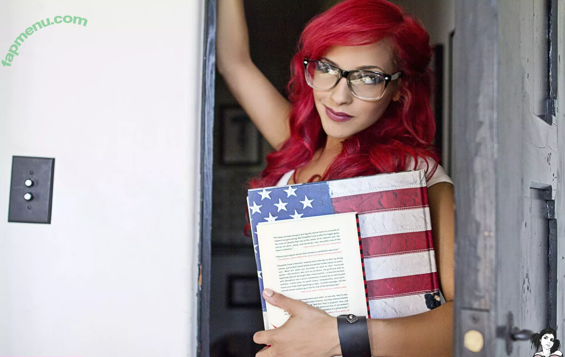 Sunny Suicide nude photo #0003 (Miss Sunny Holiday / sunny_suicide)