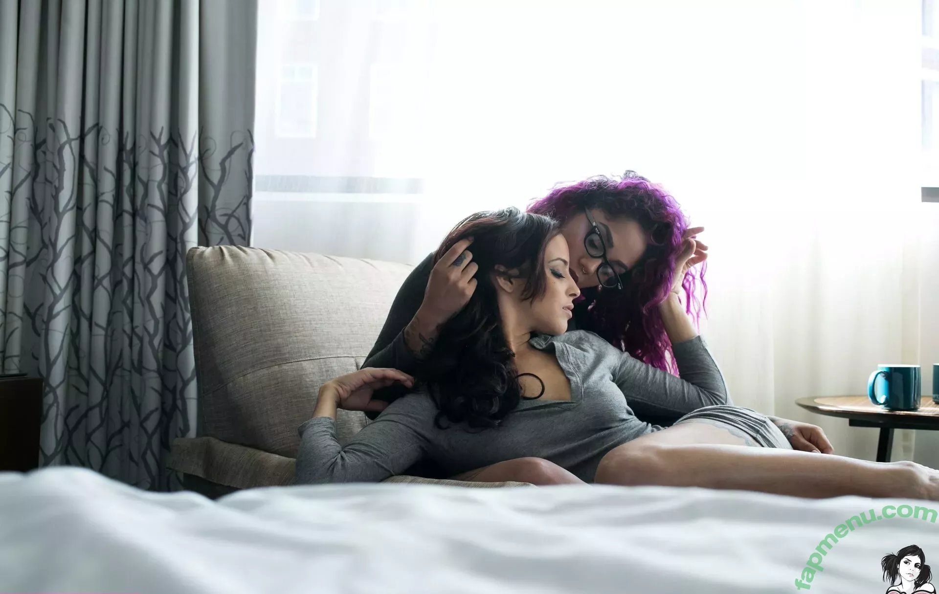 Sunny Suicide nude photo #0005 (Miss Sunny Holiday / sunny_suicide)