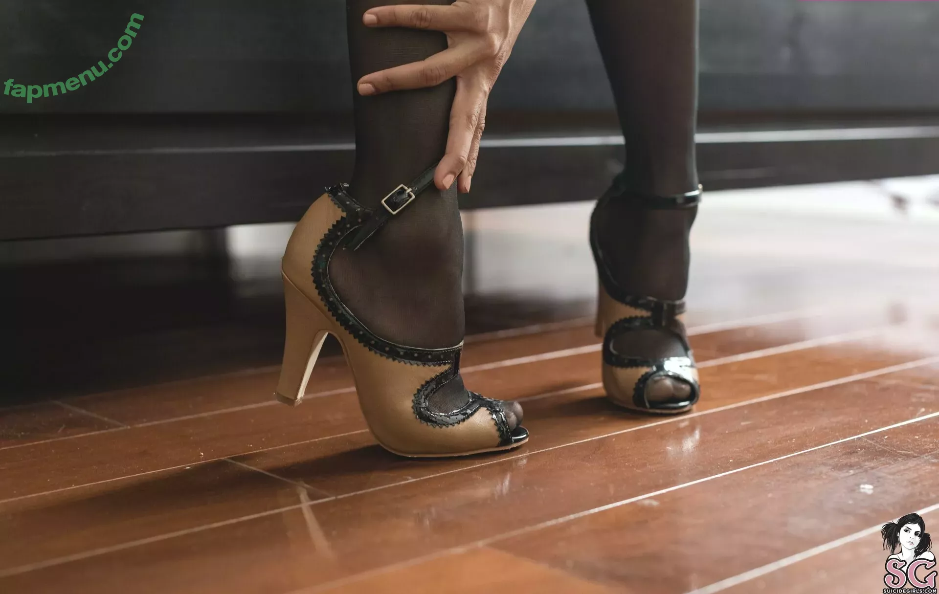 Sunny Suicide nude photo #0130 (Miss Sunny Holiday / sunny_suicide)