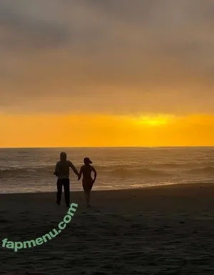 sunnyandskyefree / sunnysideofskye nude photo #0020