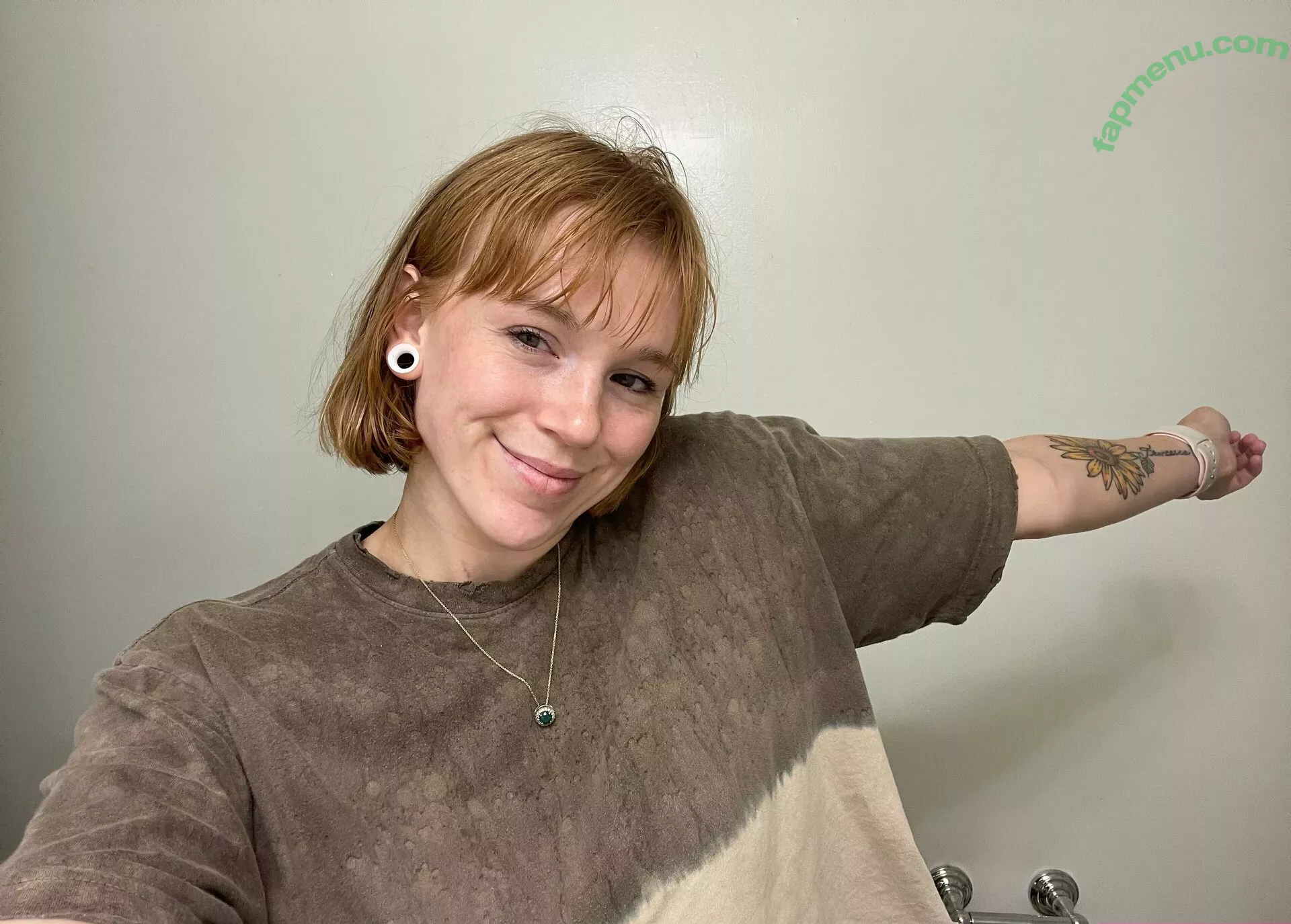 sunnybabe22 nude photo #0255 (sunnyybabe22)