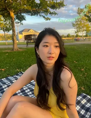 Sunnyliachoi nude photo #0029