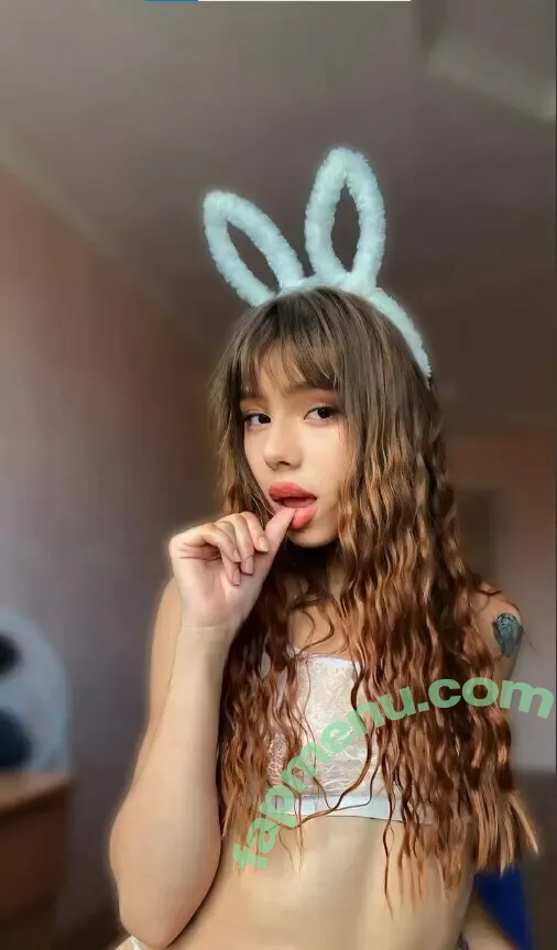 sunnysoccermommy nude photo #0020 (soccermommyband)