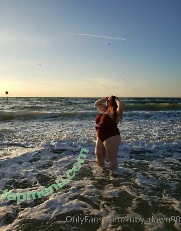 sunsetruby90 nude photo #0007 (Ruby / RubySunset5 / ruby_dawn90 / rubysunset90)
