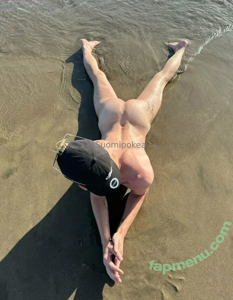 suomipokea nude photo #0040 (suomipoika__)