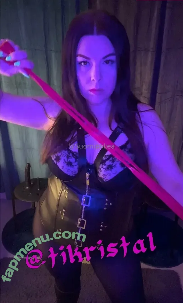 suomipokea nude photo #0201 (suomipoika__)