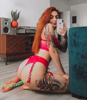 Supascorpy nude photo #0008