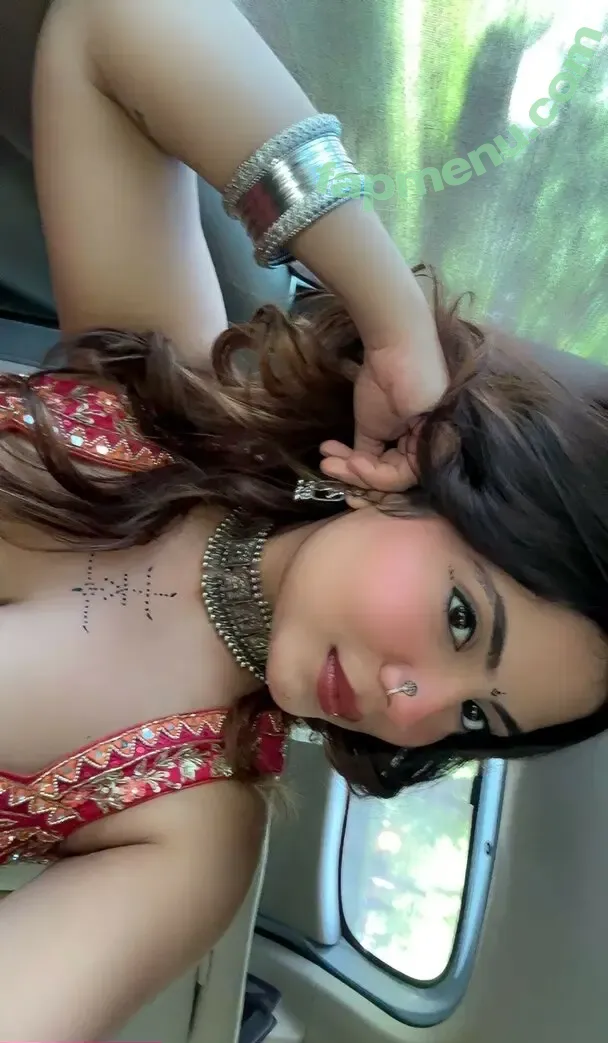 Suramya Pandiya nude photo #0040 (suramyapandiya)