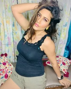 Surbhi Chandna / officialsurbhic nude photo #0030