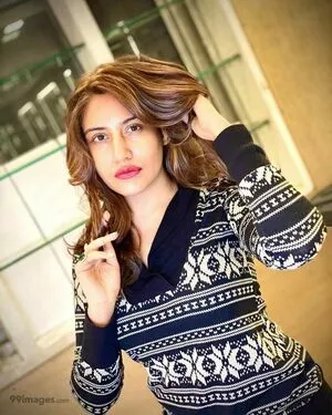 Surbhi Chandna / officialsurbhic nude photo #0052