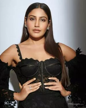 Surbhi Chandna / officialsurbhic nude photo #0054
