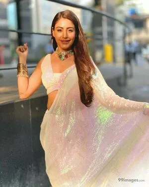 Surbhi Chandna / officialsurbhic nude photo #0070