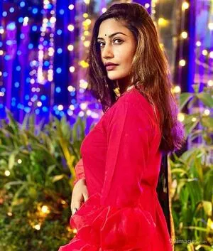 Surbhi Chandna / officialsurbhic nude photo #0091