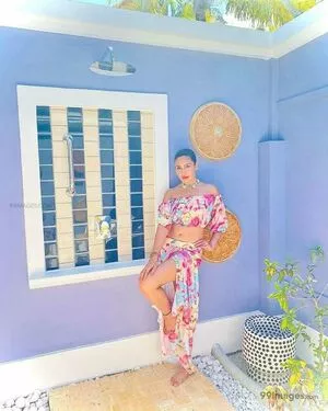 Surbhi Chandna / officialsurbhic nude photo #0098