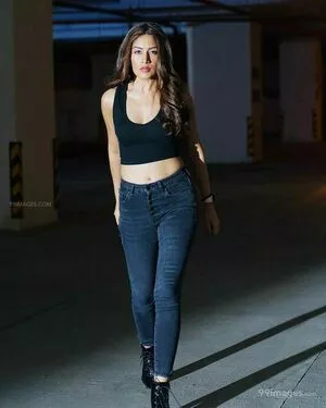 Surbhi Chandna / officialsurbhic nude photo #0100