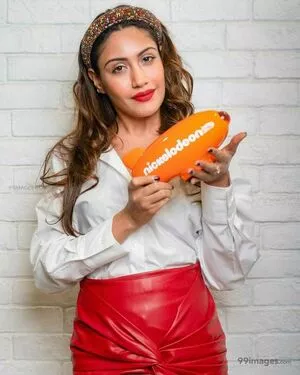 Surbhi Chandna / officialsurbhic nude photo #0117