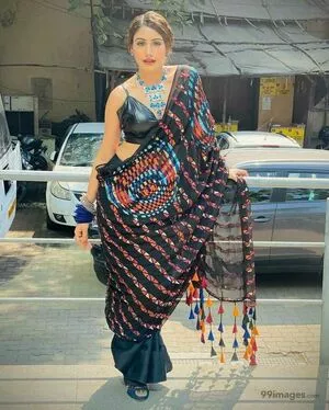 Surbhi Chandna / officialsurbhic nude photo #0125