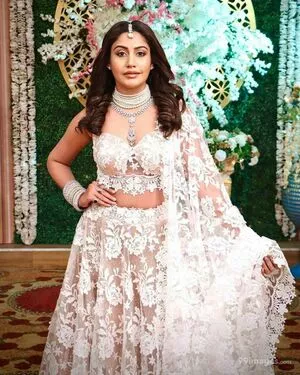 Surbhi Chandna / officialsurbhic nude photo #0151