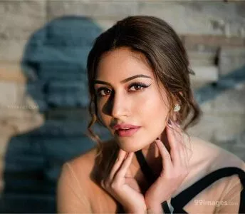 Surbhi Chandna / officialsurbhic nude photo #0173